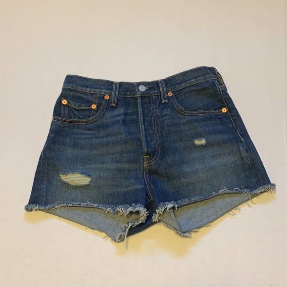 Levi’s High Waisted Dark Denim Cutoff Shorts - Women’s Size 27 - Picture 2 of 6